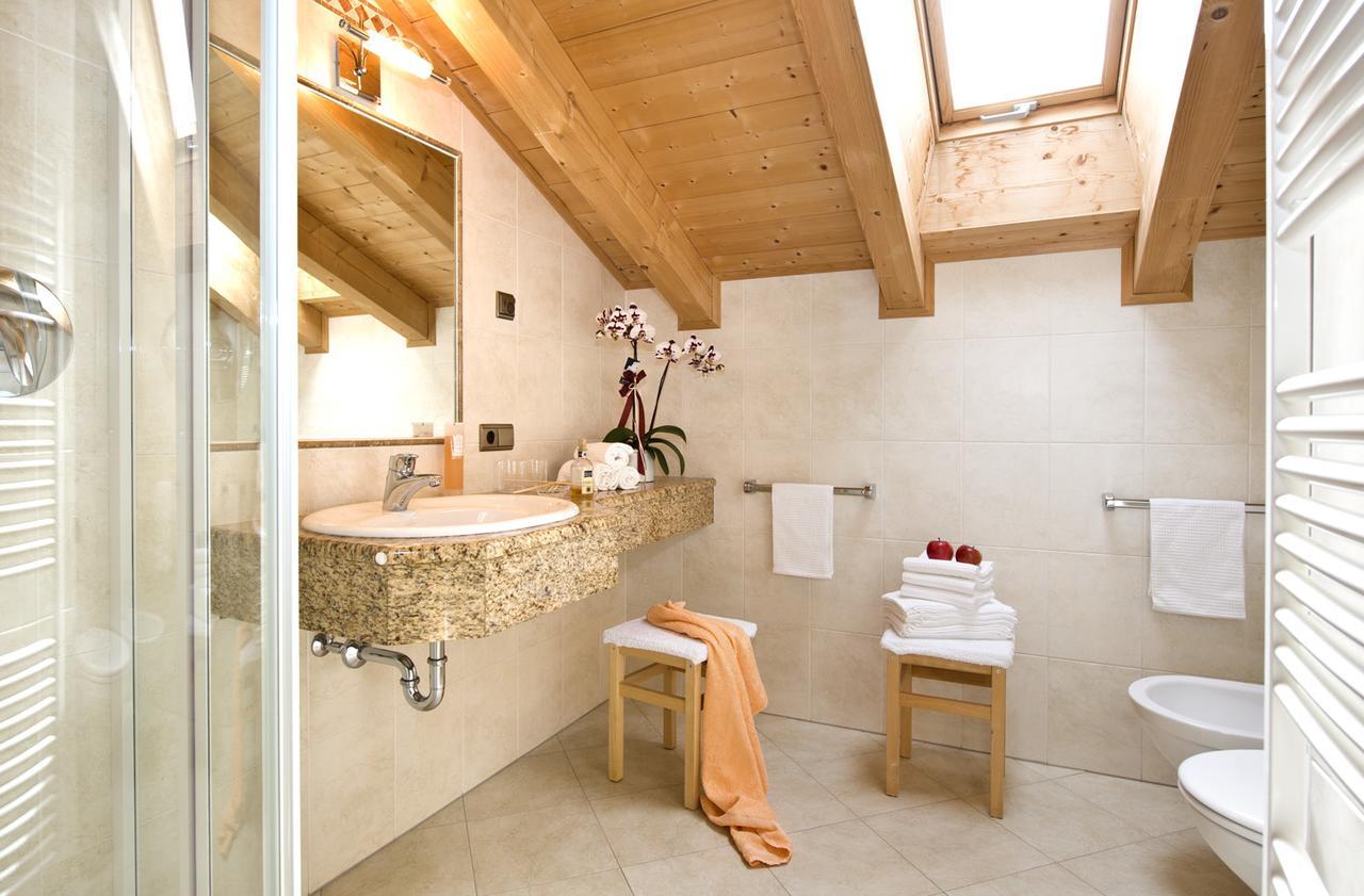 Residence Tombla โอติเซ ภายนอก รูปภาพ